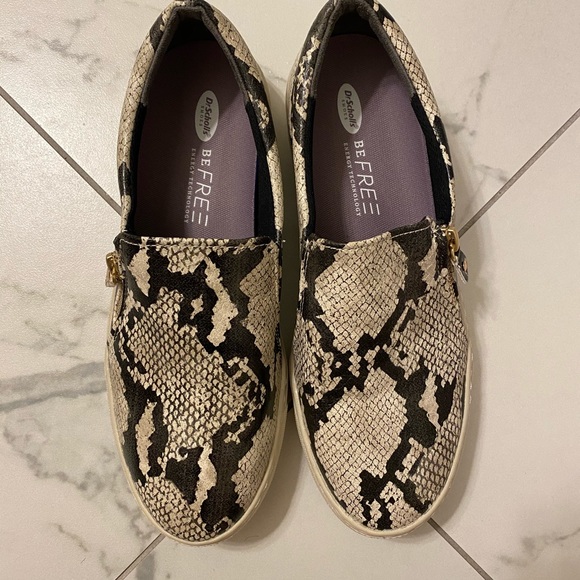 Dr. scholls no chill slip on sneakers - Picture 2 of 7